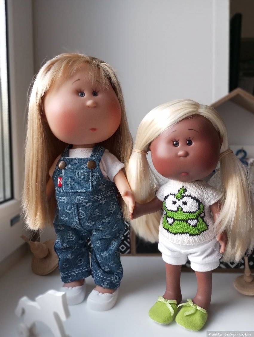 Булка мелкая шоколадная — Куклы Nines d'Onil (Нинес): Миа (Mia) (фото 3)