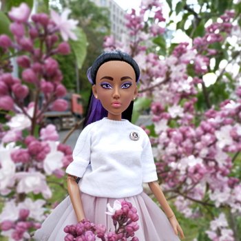 Мириам и сирень