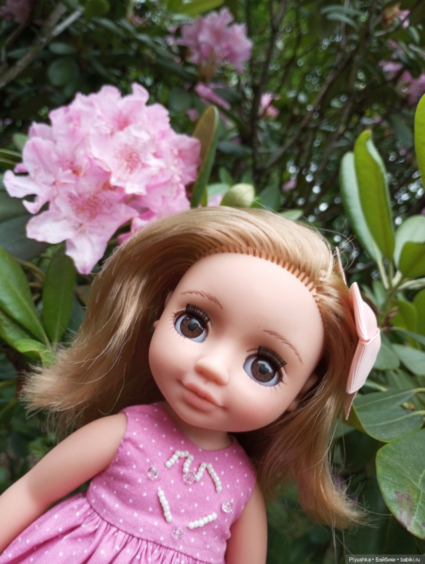 Вера и выставка рододендронов в Аптекарском огороде