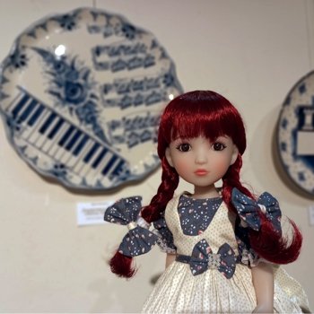 Таллула на выставке Гжели