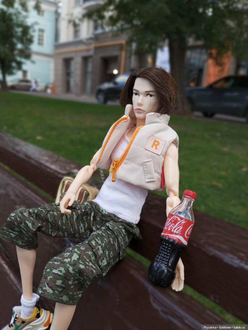 Хиро гуляет по Москве — Куклы Momoko и Ruruko (Petworks (фото 2)