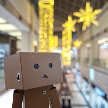 Приключения маленькой коробочки Данбо