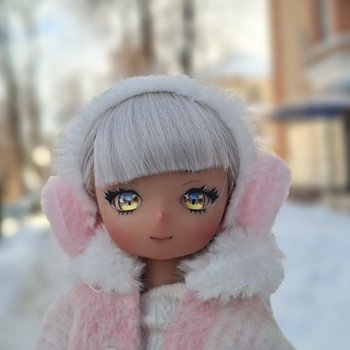 Зимняя прогулка Юки