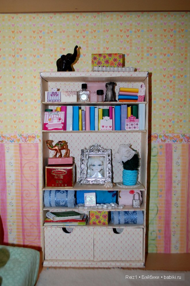 Вот такой вот шкафчик для кукол (фото 3)