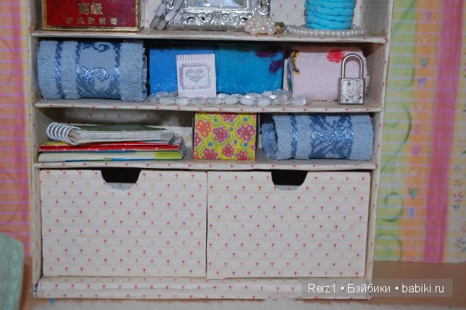Вот такой вот шкафчик для кукол (фото 6)