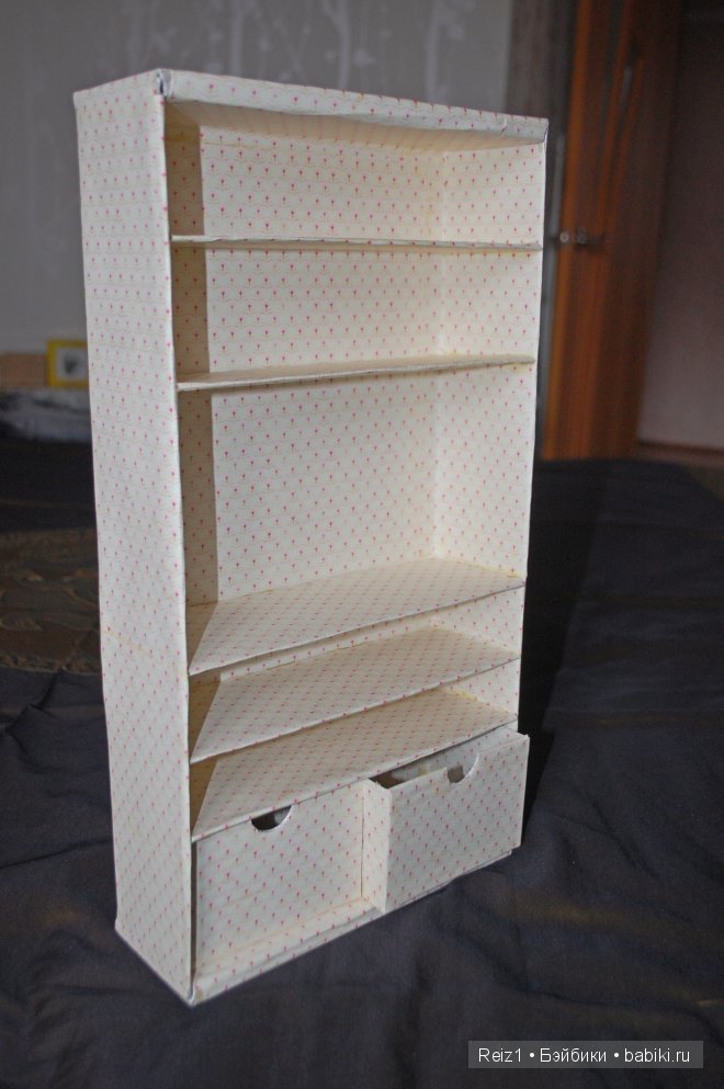 Вот такой вот шкафчик для кукол