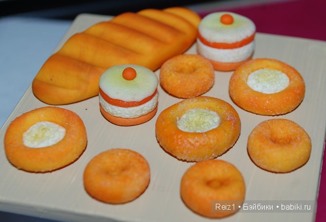 Решила накормить мою Васёну - кукольная миниатюра