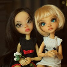 АмиГаТы Хейли и Амили приглашают в гости