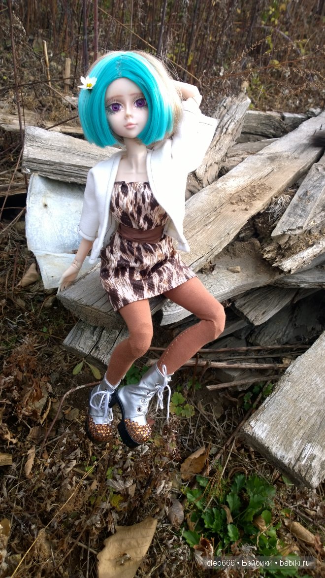 Провожаем осень или новые наряды для звезды подиума