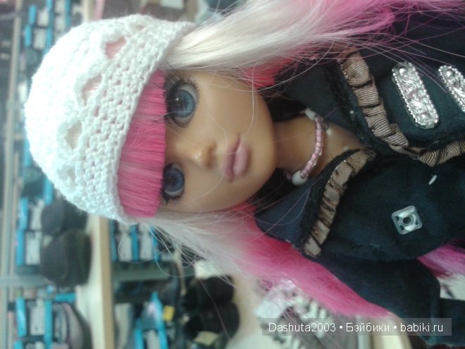 Давайте познакомимся — Куклы Bratz (Братц) и Moxie Girlz: MGA (фото 2)