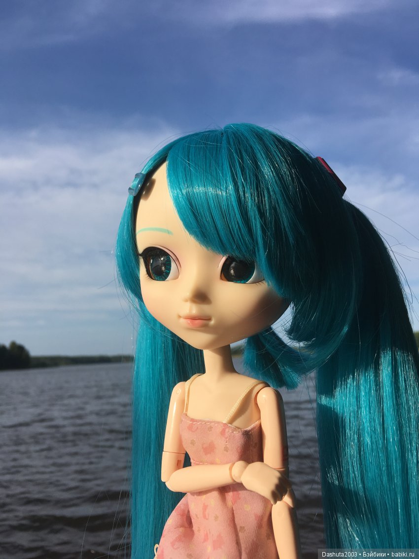 Вновь отправляемся в плавание! Путешествие по реке с Pullip Hatsune Miku и Pullip Ludmila