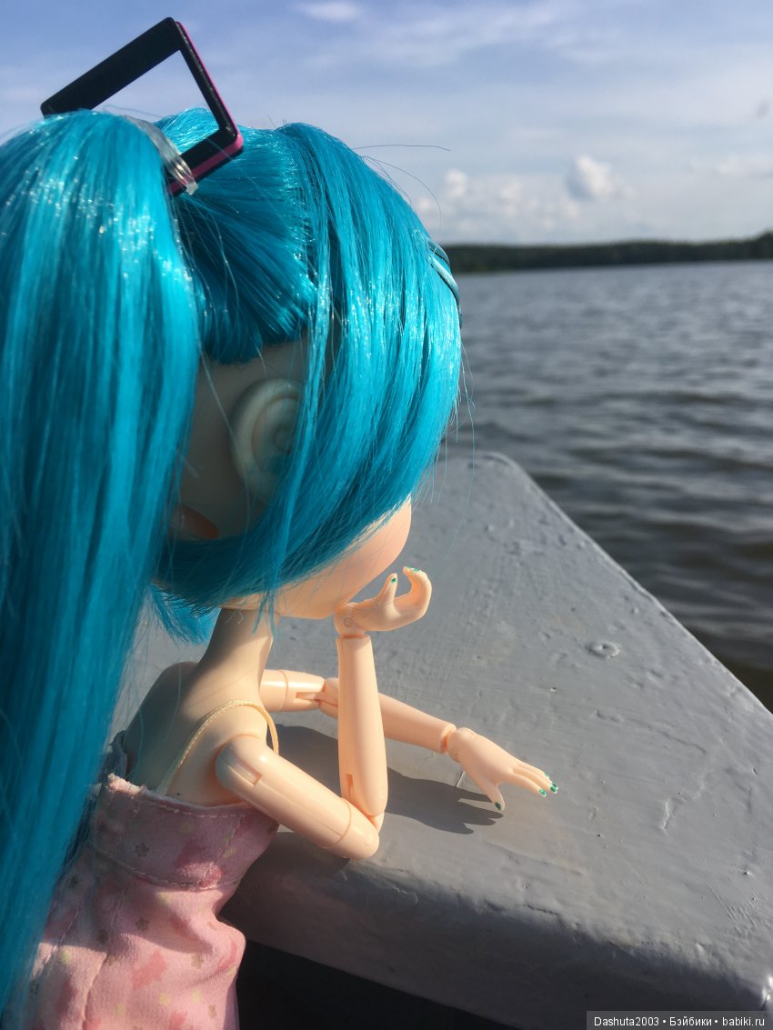Вновь отправляемся в плавание! Путешествие по реке с Pullip Hatsune Miku и Pullip Ludmila