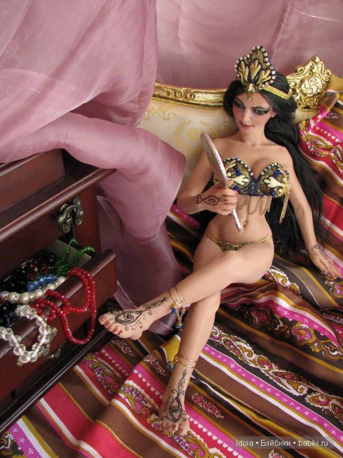 Тысяча и одна ночь - кукла из силикона