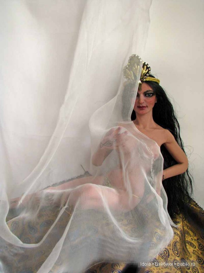 Силиконовая кукла-девушка. Масштаб 1:4