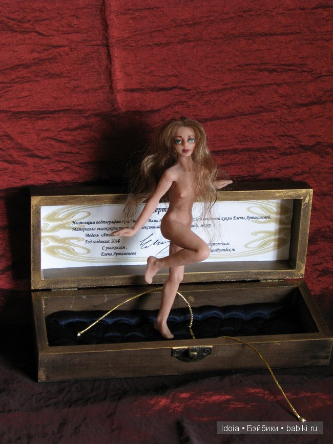 Силиконовая кукла-девушка. Масштаб 1:12