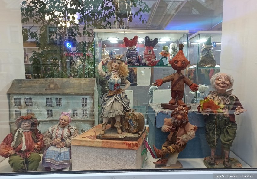 Куклы в витринах Московского театра кукол (фото 7)