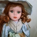 Винтажная фарфоровая кукла 70-80х в нежно бирюзовом