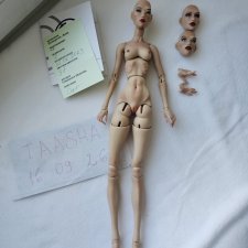 Красотка от Екатерины Гончаровой с тремя лицами