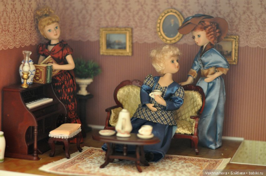 История одной комнаты — Хранение кукол и материалов: организация рабочего места