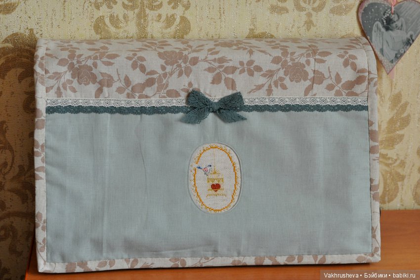 История одной комнаты — Хранение кукол и материалов: организация рабочего места