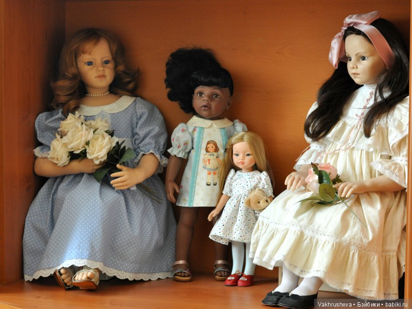 История одной комнаты — Хранение кукол и материалов: организация рабочего места