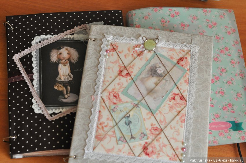 История одной комнаты — Хранение кукол и материалов: организация рабочего места