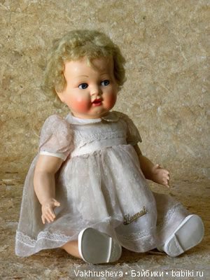 Одежда для антикварных пупсов. Много фото для вдохновения