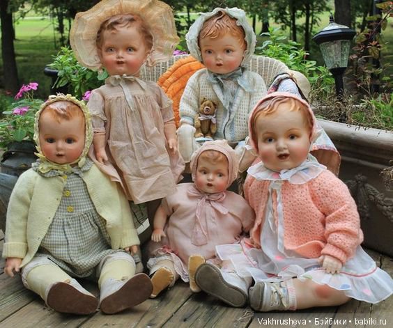 Одежда для антикварных пупсов. Много фото для вдохновения