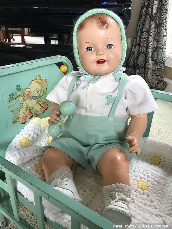 Одежда для антикварных пупсов. Много фото для вдохновения