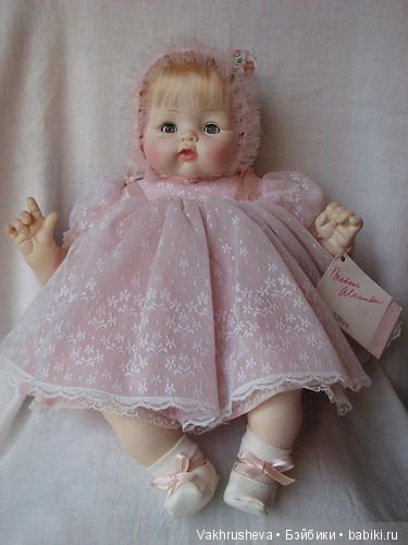 Одежда для антикварных пупсов. Много фото для вдохновения