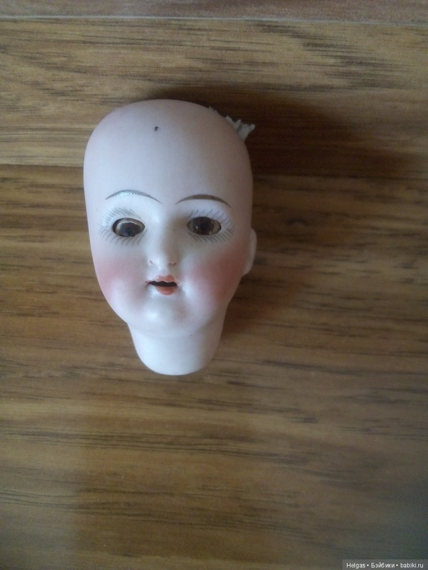 Кто я — Опознание антикварных кукол: поиск по клейму