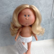 Кукла Nines d'Onil Mia/Мия 23 см