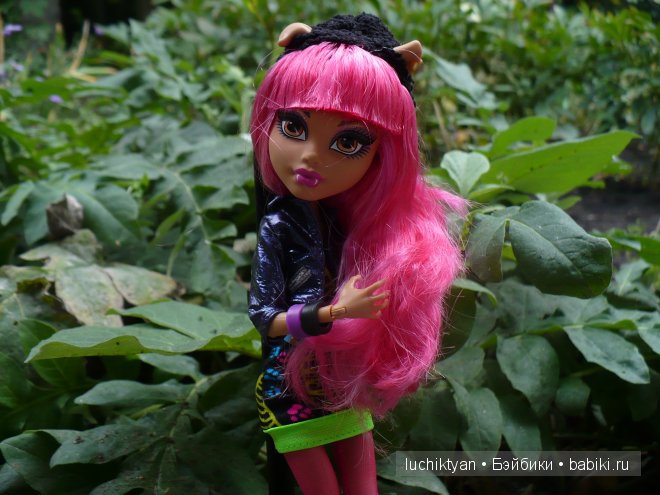 Вот она: Монстер Хай Хоулин вульф (Monster High Howleen Wolf)