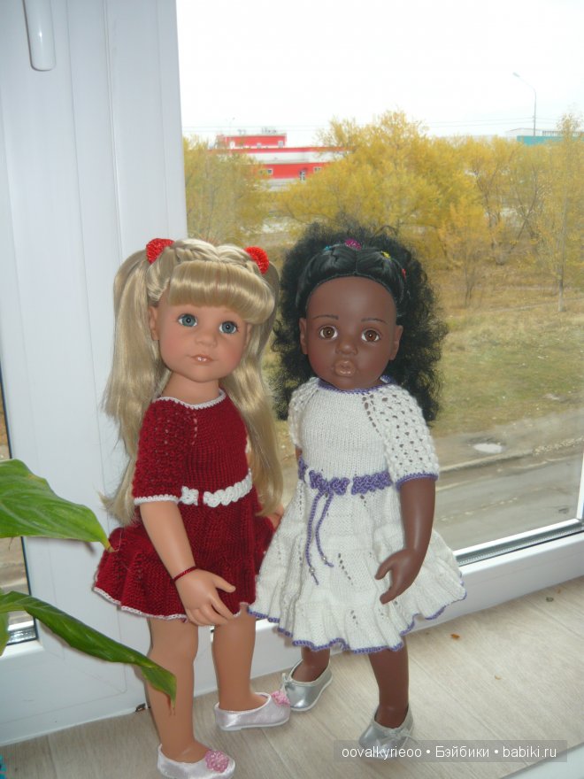 Прогулка по балкону или какие мы у мамы. Куклы Готц