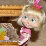 - А что это вы тут делаете?! Или о том, как у нас появилась Маша