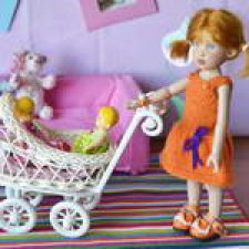 Игрушки для маленьких кукол или как кишата в куклы играли