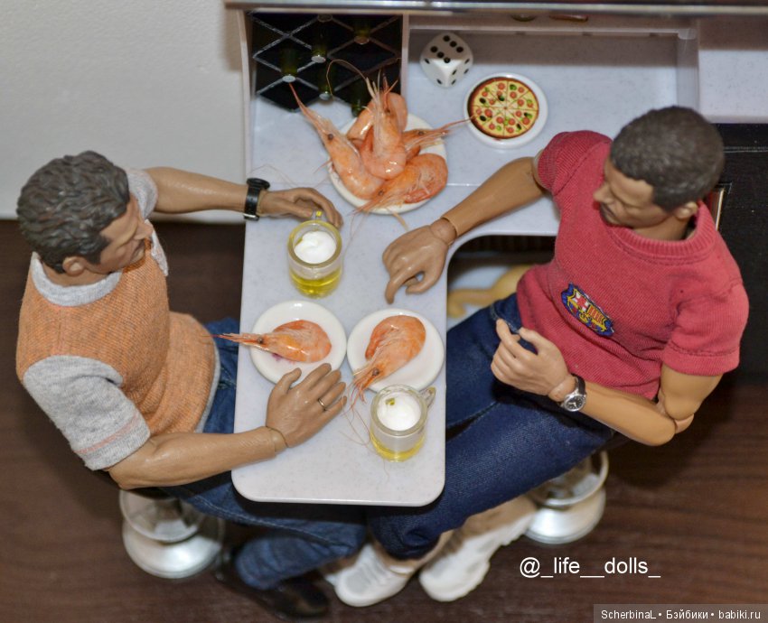 Мини бар для мини мужчин — Мебель для кукол и домиков: фото