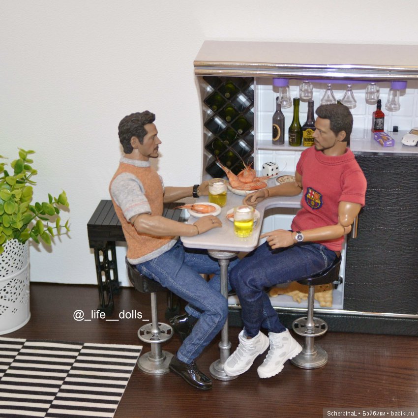 Мини бар для мини мужчин — Мебель для кукол и домиков: фото (фото 10)