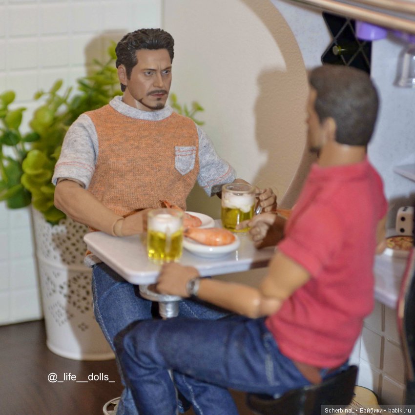 Мини бар для мини мужчин — Мебель для кукол и домиков: фото