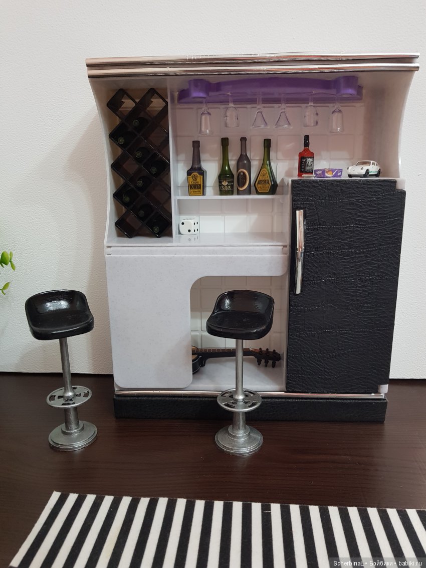 Мини бар для мини мужчин — Мебель для кукол и домиков: фото (фото 3)