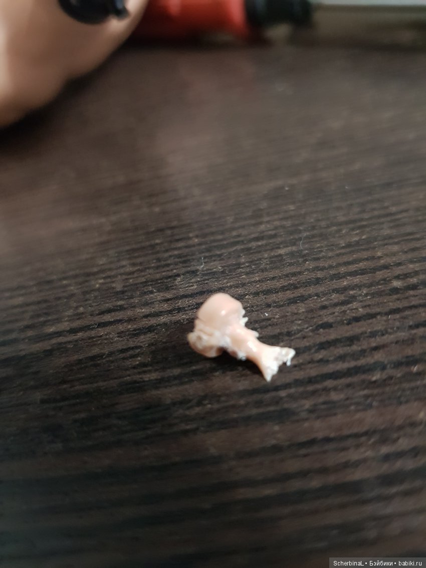 Даже не пытайтесь! Замена ладоней маттеловским Кенам (фото 2)