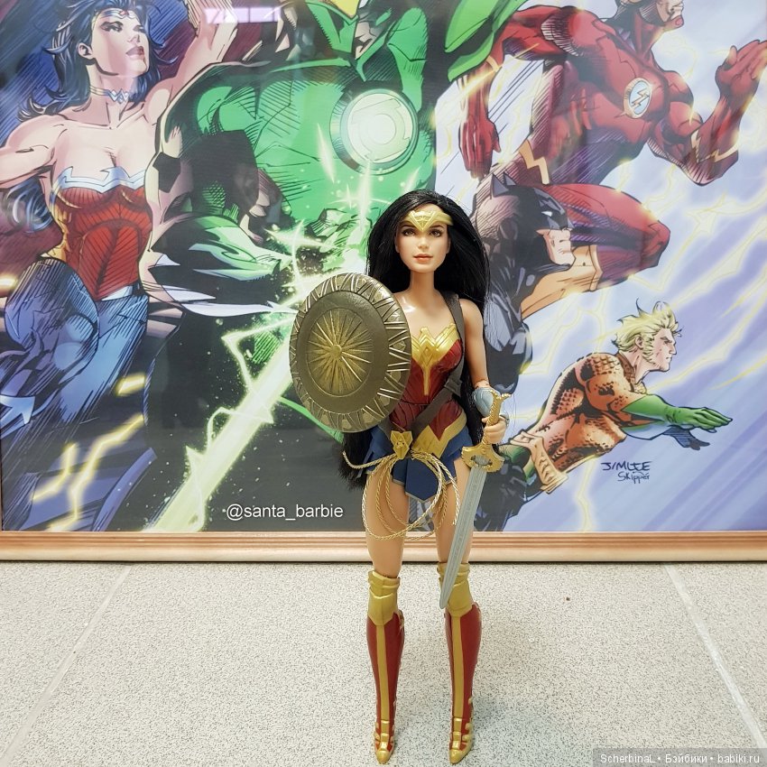 Супергерои и суперзлодей на открытии "Лавки комиксов" (фото 10)