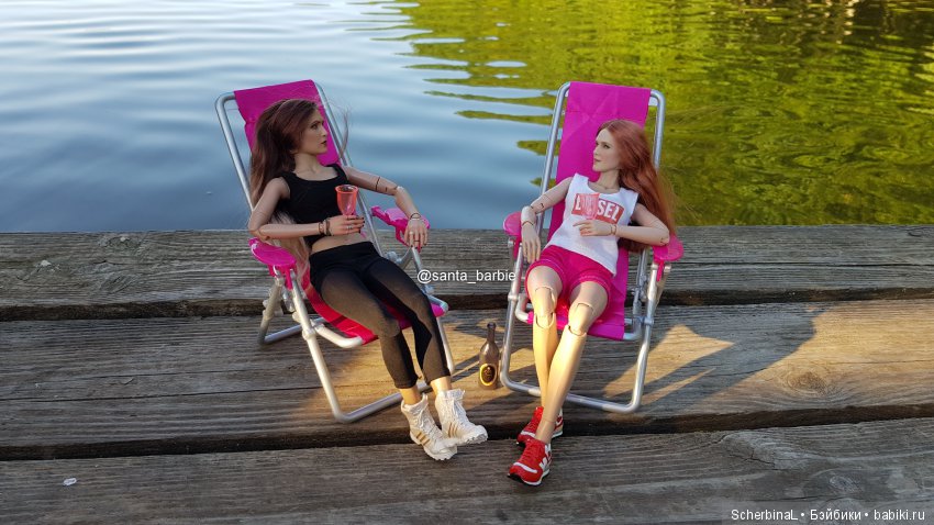 Три с половиной грации. Девочки отдыхают