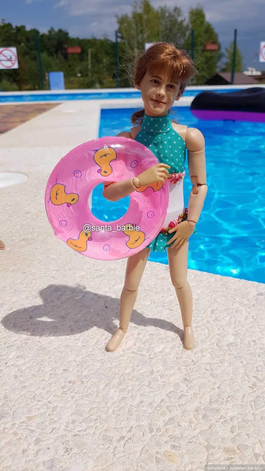 Три с половиной грации. Девочки отдыхают