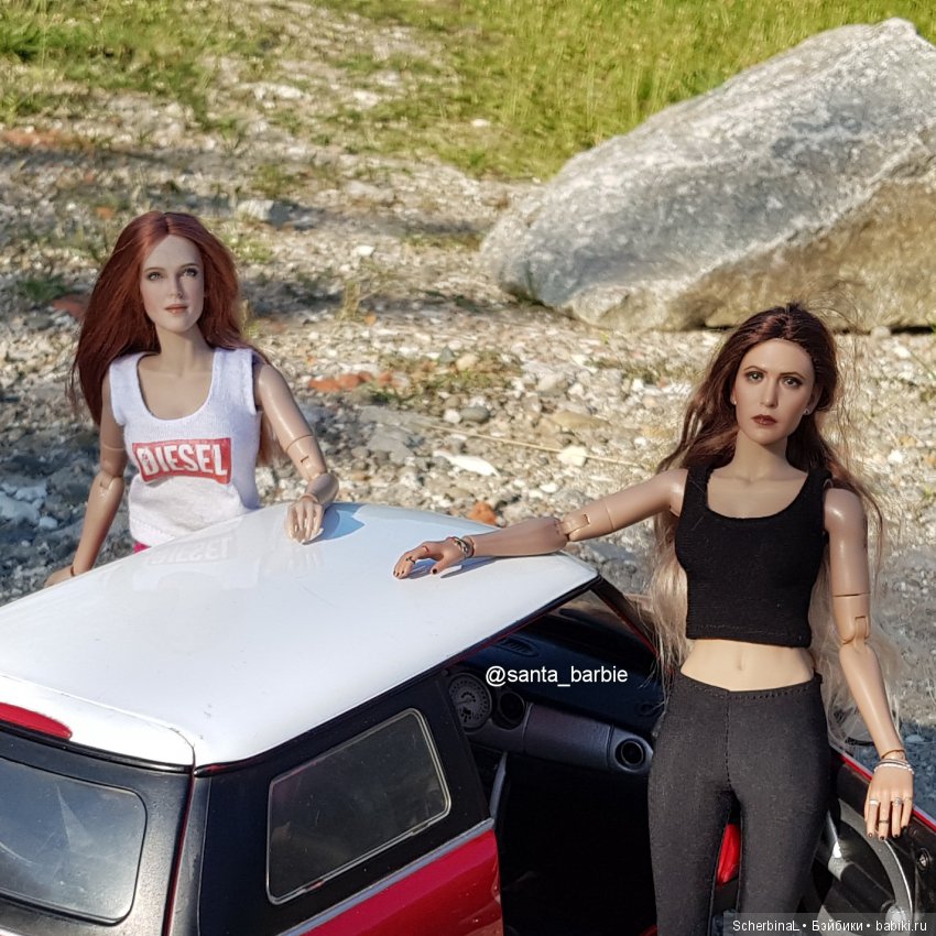 Три с половиной грации. Девочки отдыхают