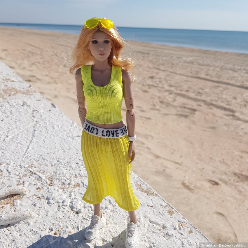 Зоинька - солнечная девушка