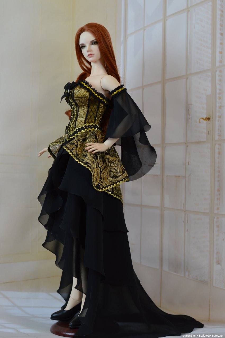 Новые платья для любимых девушек Иплхаус (фото 6)