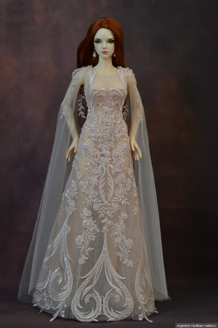 Новые платья для любимых девушек Иплхаус