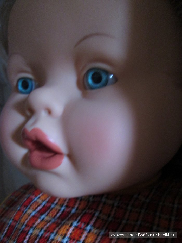 Новая "весенняя" Анечка ООАК с карими глазками (фото 2)