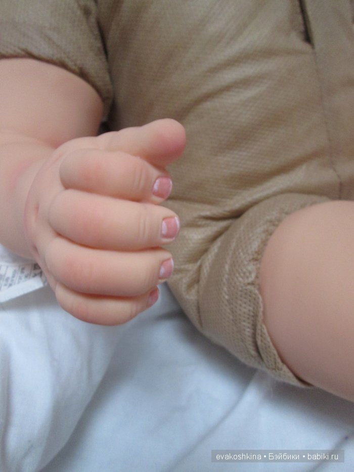 Новая "весенняя" Анечка ООАК с карими глазками